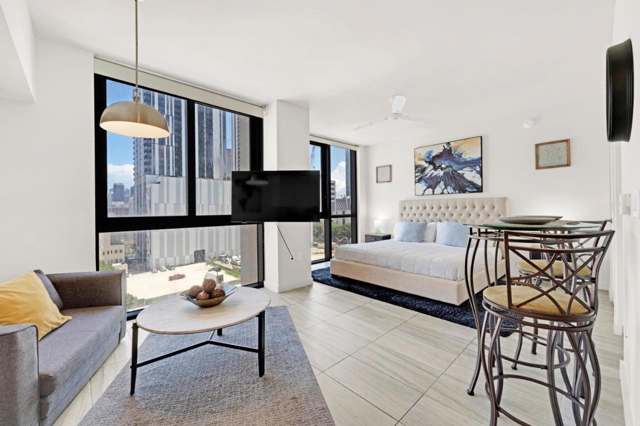 Devereaux Miami Luxury One-Bedroom And Studios Екстериор снимка