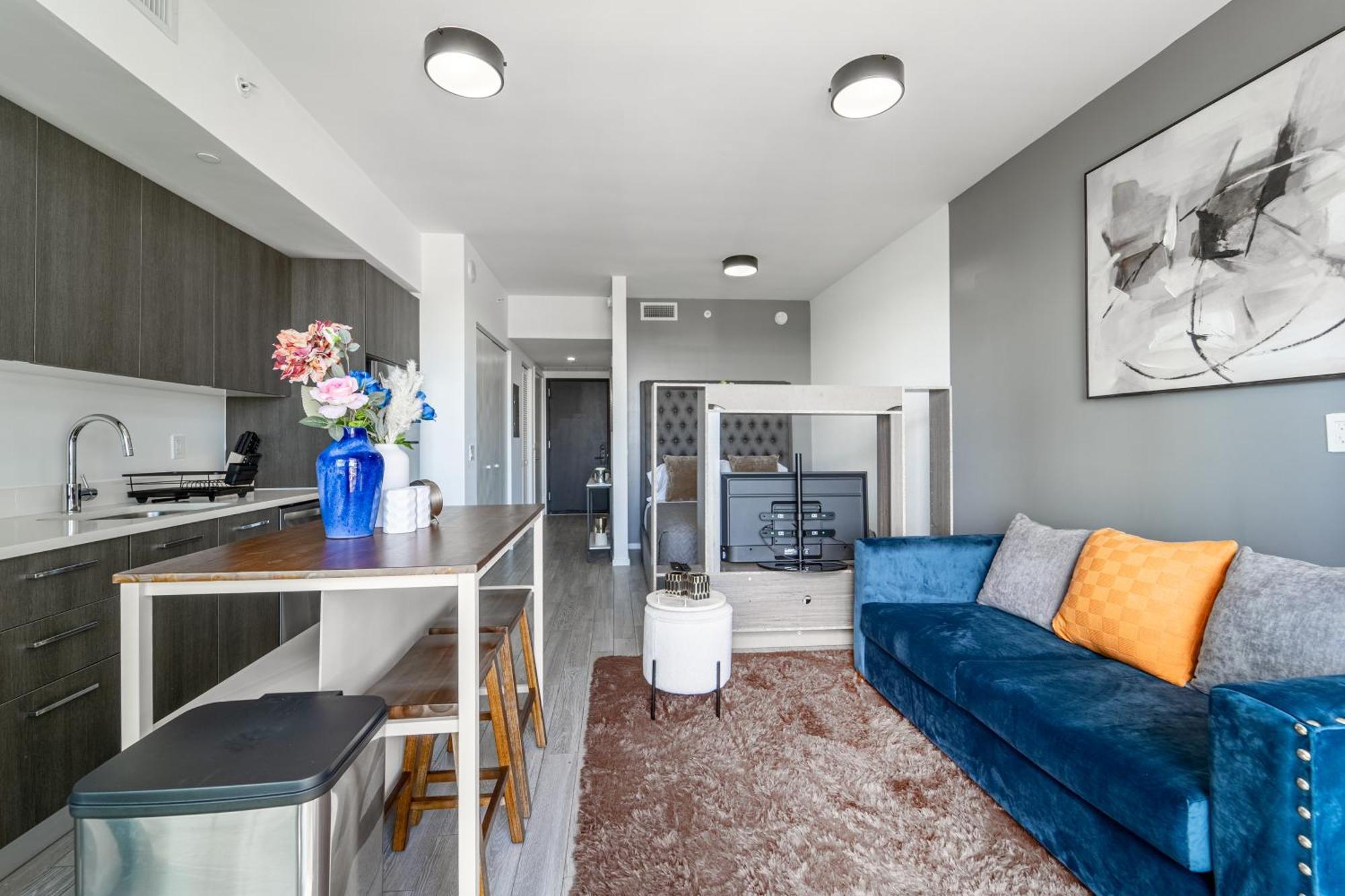 Devereaux Miami Luxury One-Bedroom And Studios Екстериор снимка