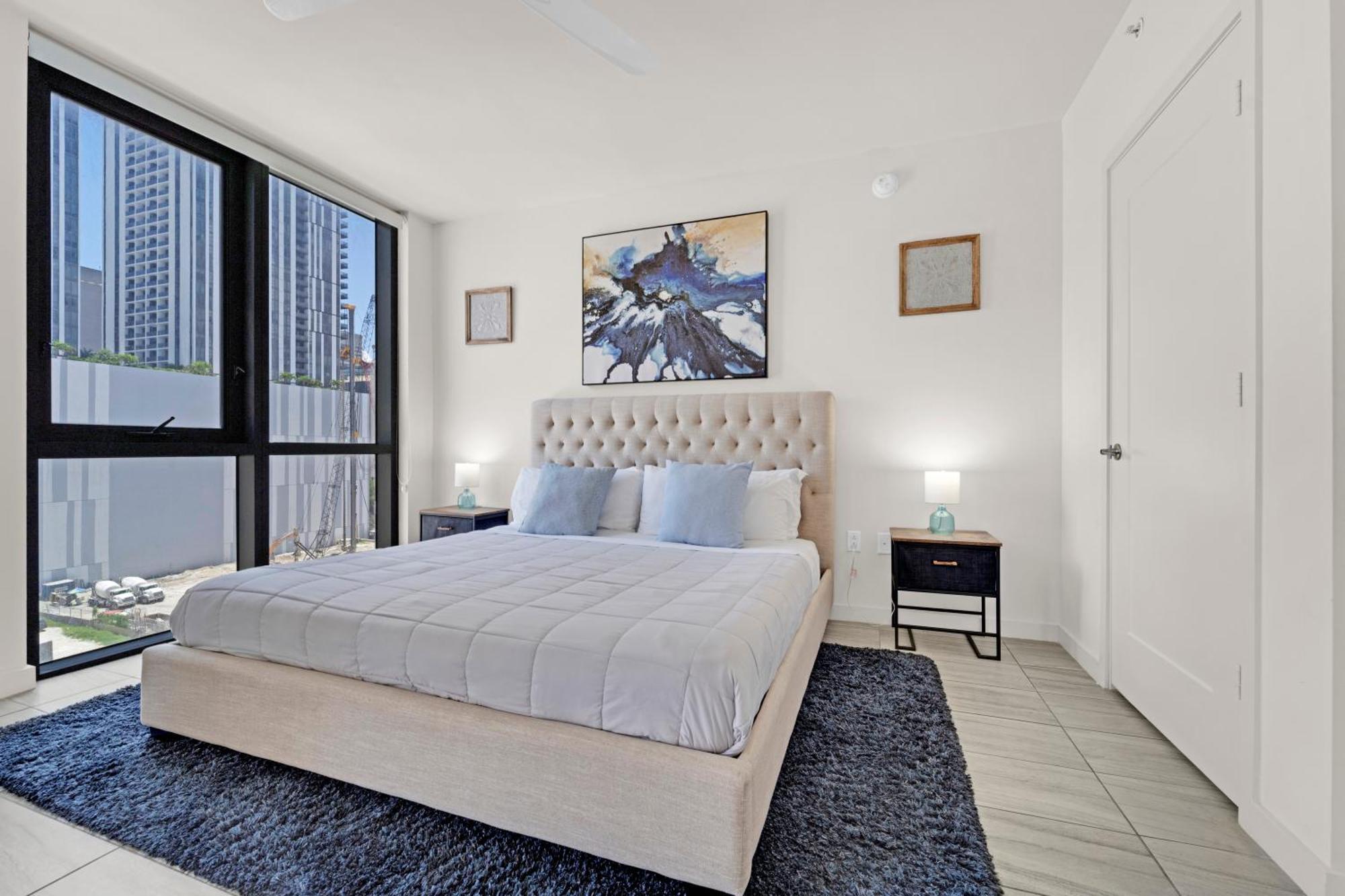 Devereaux Miami Luxury One-Bedroom And Studios Екстериор снимка